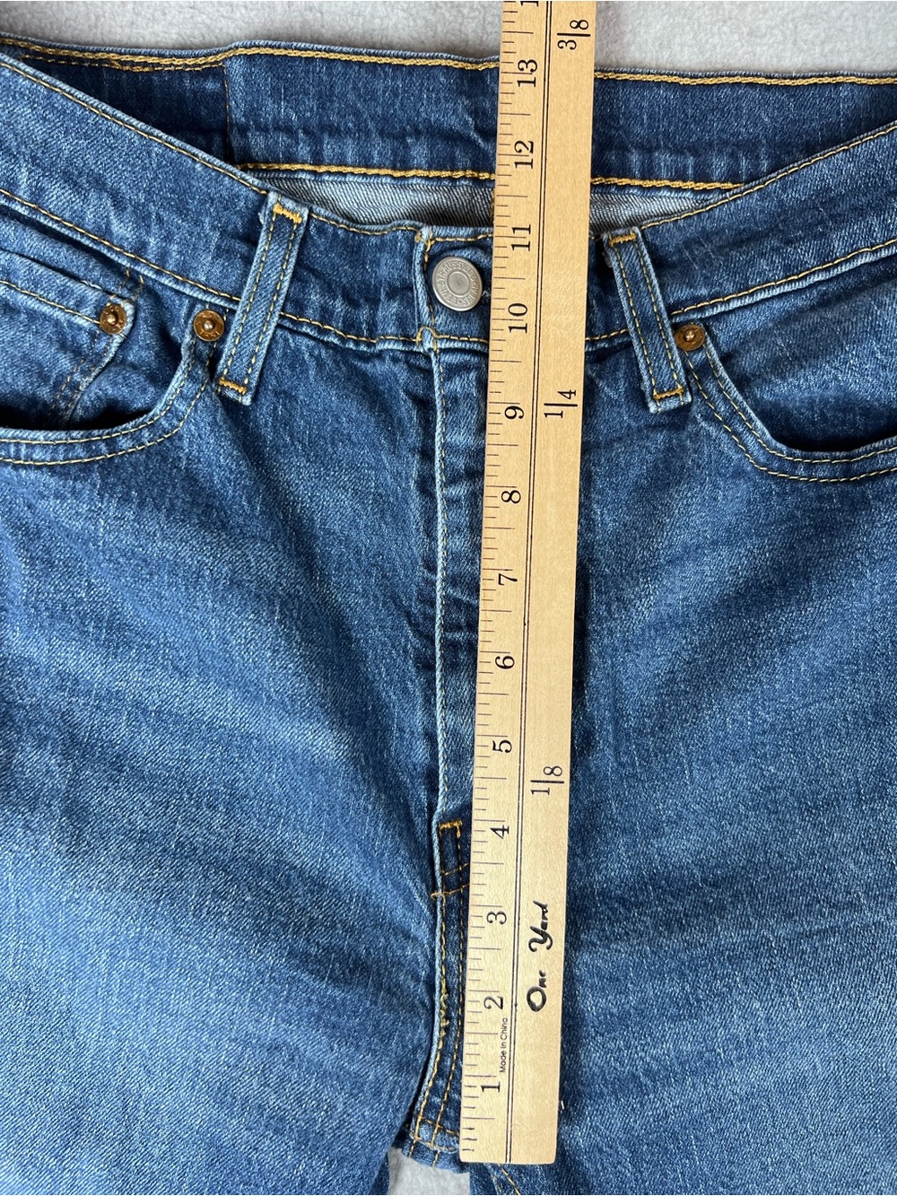 Levi’s Men’s Jeans 505 Classic Blue Straight Fit Size 32 Everyday Staple - Picture 6 of 12